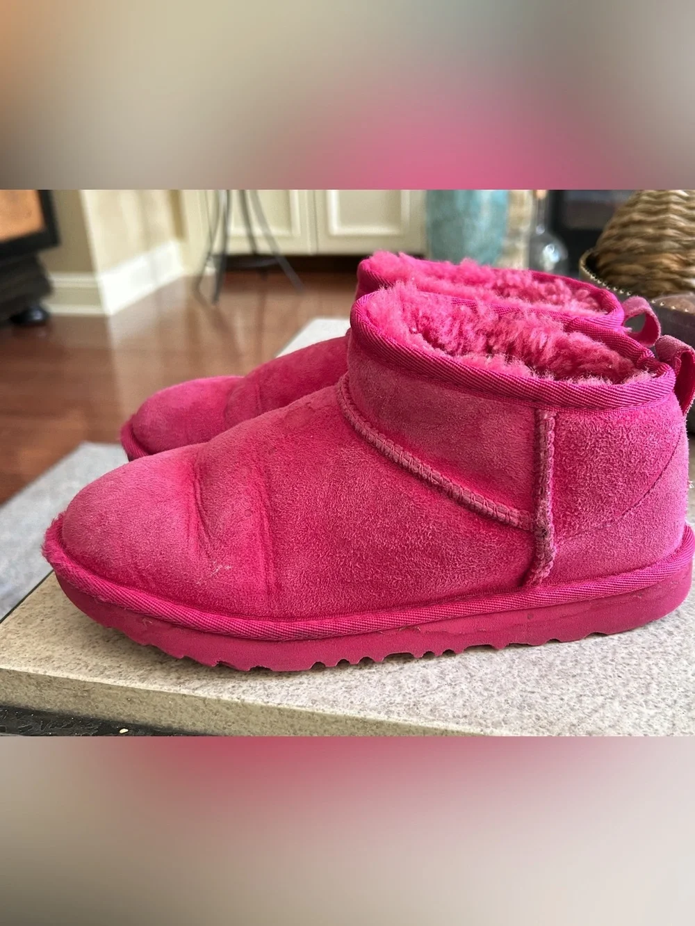 UGG Classic Ultra Mini Fuchsia Boots Sz 4 1130750K